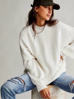 FREE PEOPLE: “Easy Street” Oversized Sweater In Painted White NWT